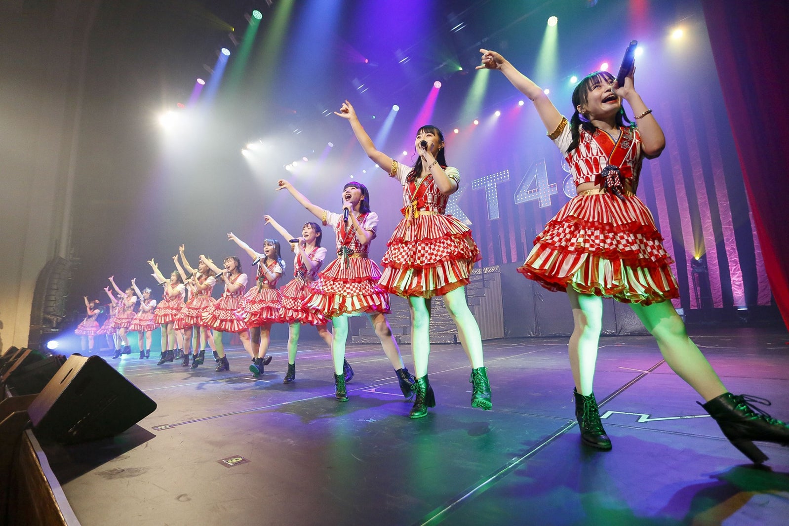 「HKT48九州7県ツアー ～あの支配人からの、卒業。～」昼公演の様子（C）AKS