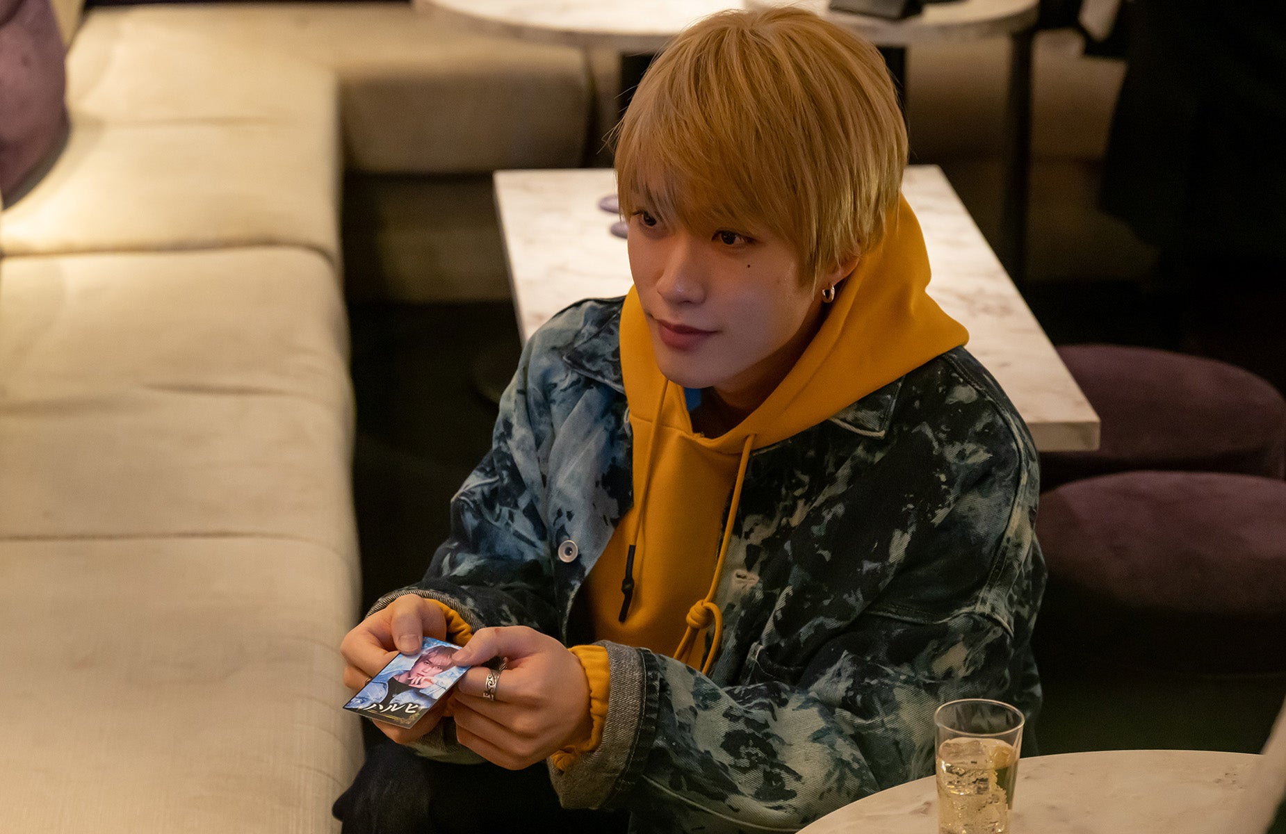 藤原樹（C）「明日、私は誰かのカノジョ」製作委員会・MBS