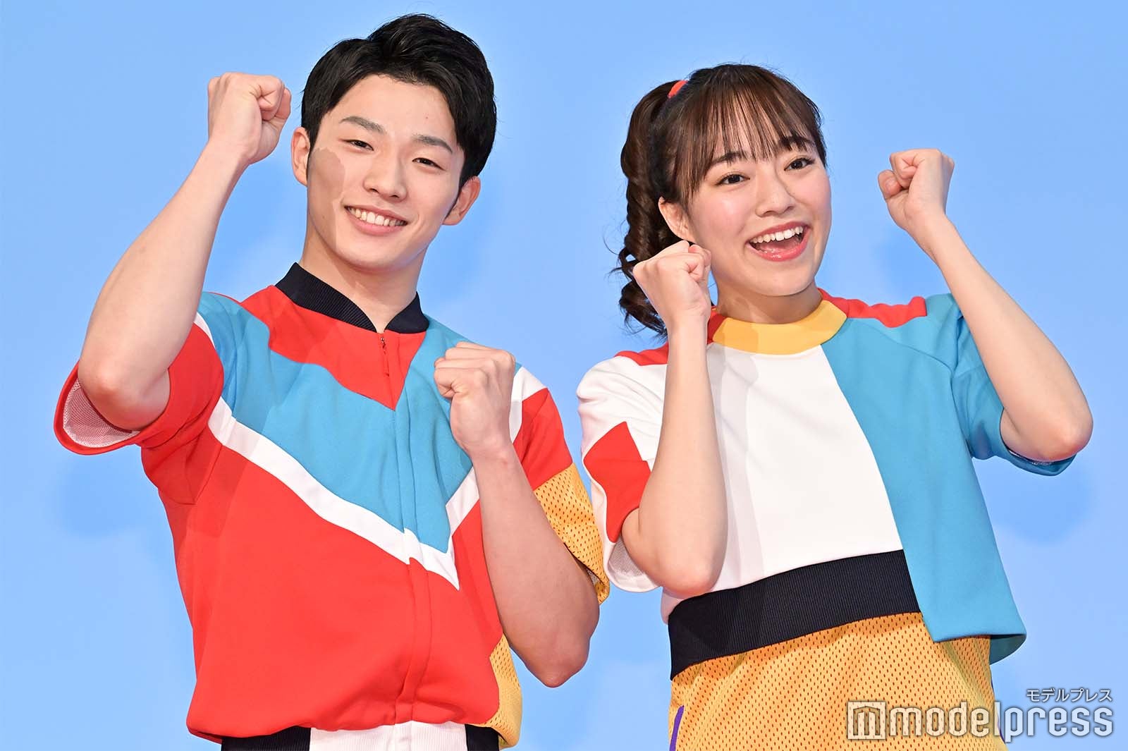 佐久本和夢、秋元杏月 （C）モデルプレス