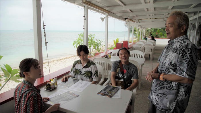 松本まりか(C)ドラマ「地球の歩き方」製作委員会