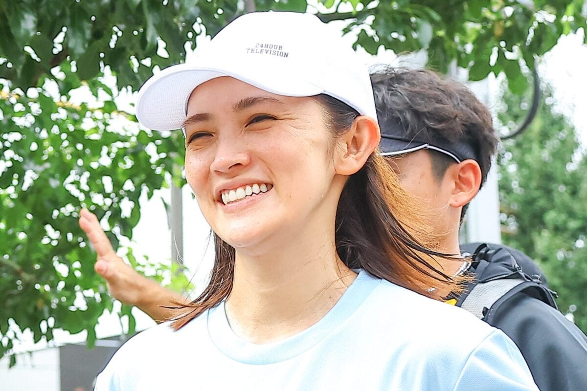 星野真里