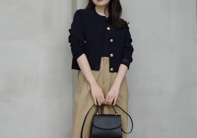 大人女子の春コーデは「ベージュ×ワイドパンツ」が可愛くて上品♡お洒落さんの着こなしチェック