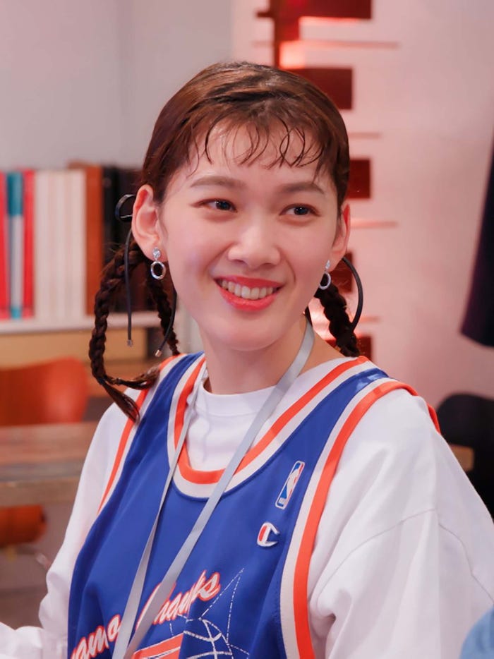 佐々木春香(C)テレビ東京