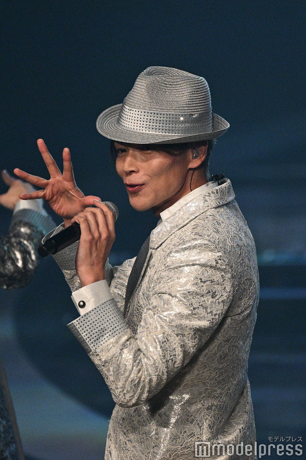 （C）モデルプレス