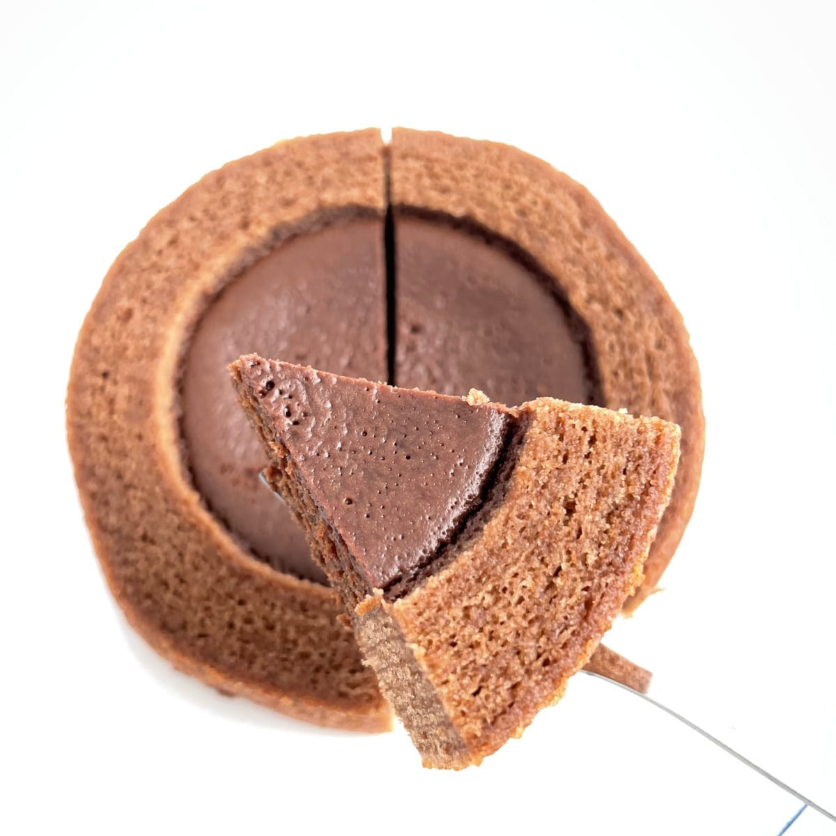 生チョコを使ったチョコケーキのバウム