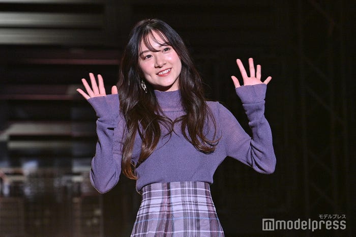 (C)モデルプレス