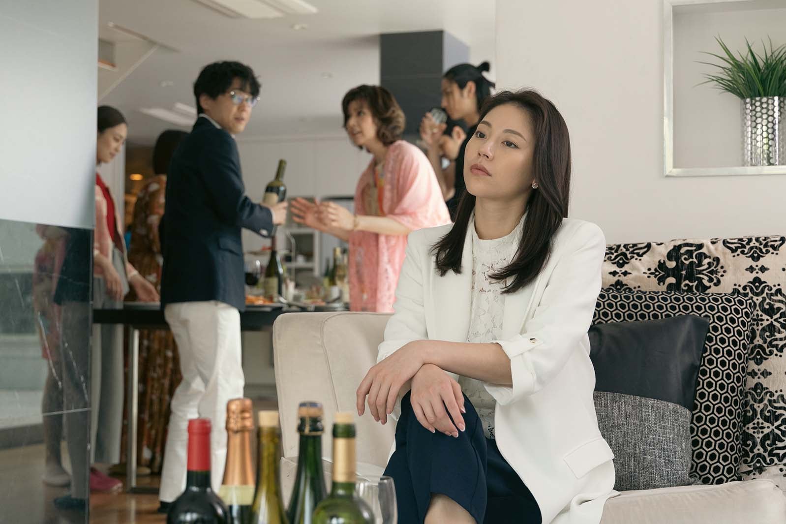 水沢エレナら「合理的にあり得ない～探偵・上水流涼子の解明～」第7話より（C）カンテレ