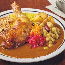 チキンレッグカレー・プレート/画像提供:ユニバーサル・スタジオ・ジャパン