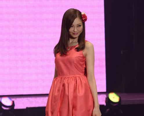 <速報>押切もえ、大胆ワンピでスラリ美脚披露 「東京ランウェイ2013 S/S」