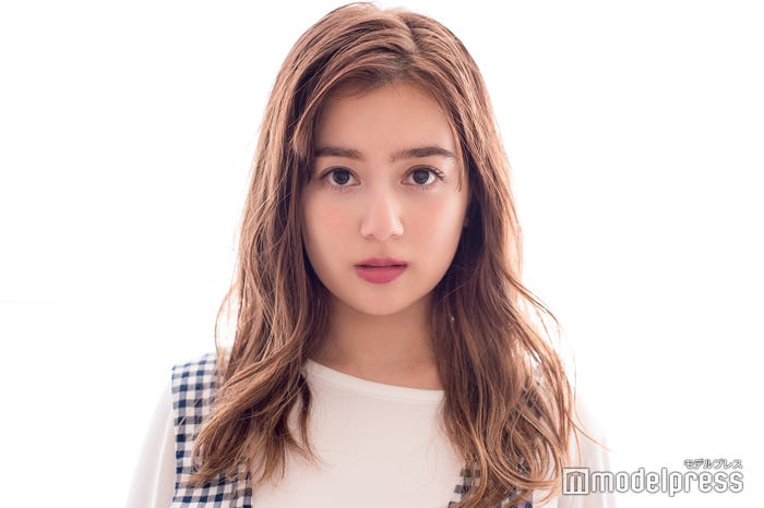 大人っぽく、さらに美人に!と話題を呼んだ奥真奈美 (C)モデルプレス