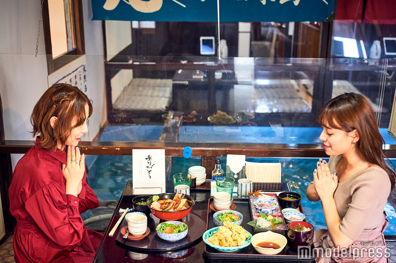 女性客にも評判の海鮮メニューをぜひ（C）モデルプレス