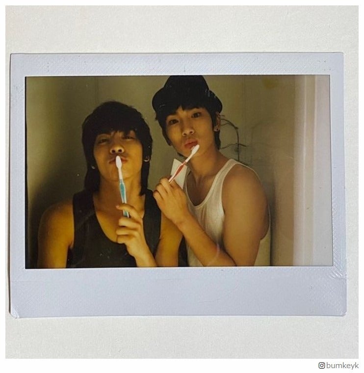 SHINeeキー、ジョンヒョンさん命日迎え「すごく会いたい」