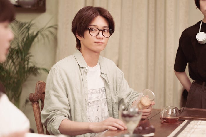 岩瀬洋志「クロエマ」第4話(C)海野つなみ/講談社(C)2026 WOWOW