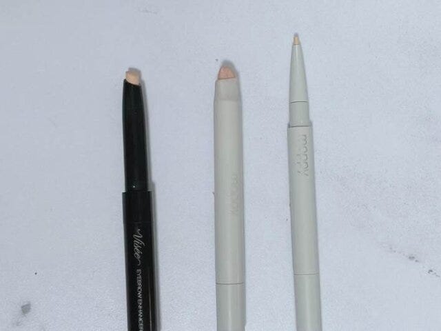 メイク　美容　ビューティ　ビューティー　トレンド　おすすめ　オススメ　メイクテク　テクニック　アイブロウ　眉メイク　眉毛　眉　ハイライト　ヴィセ　visse　moppy　アイブロウエンハンサー