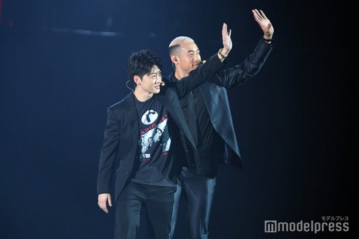 ファンミーティングの様子/佐野玲於、関口メンディー(C)モデルプレス