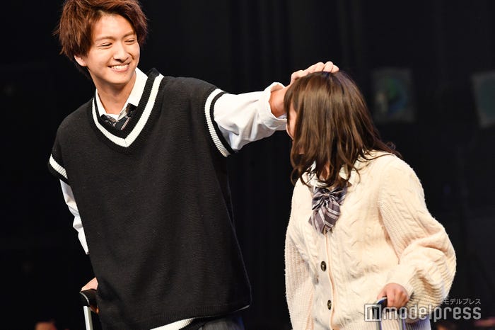 熊谷仁志、向葵まる (C)モデルプレス