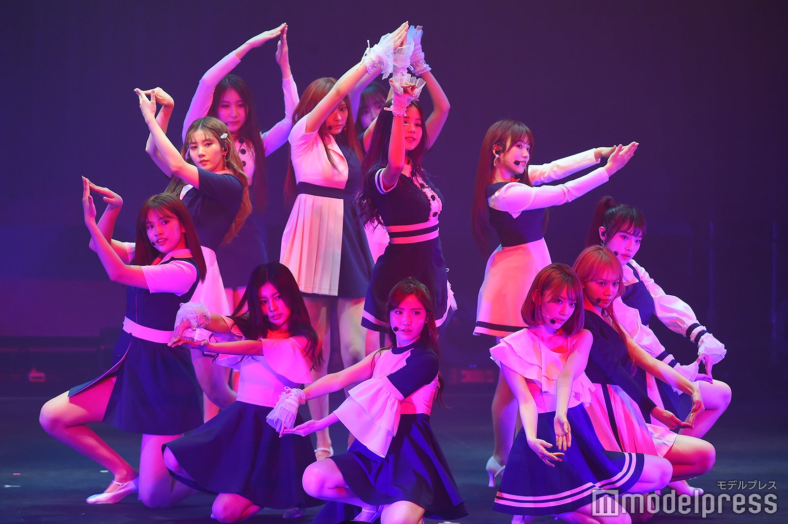 IZ*ONE（C）モデルプレス