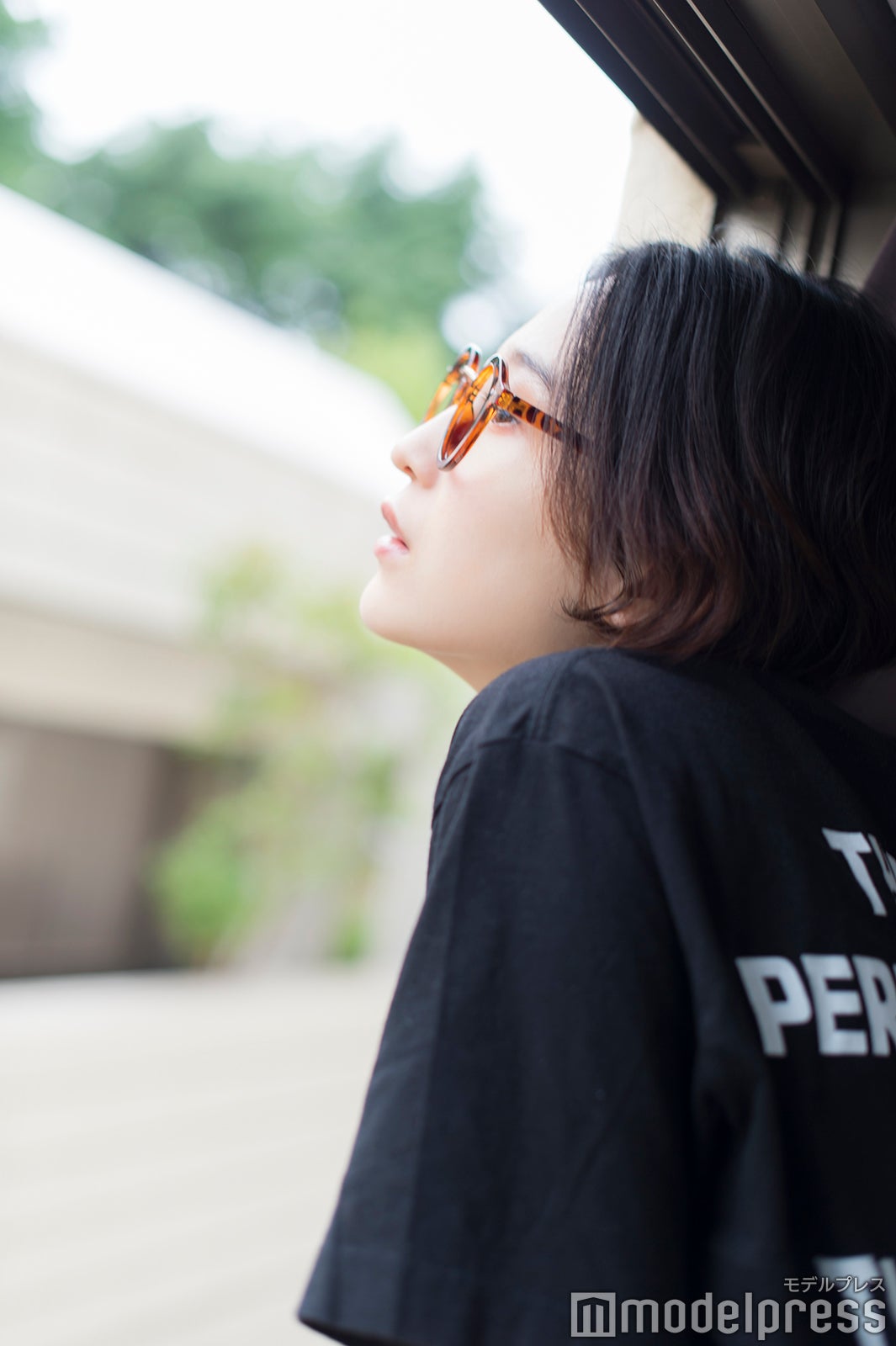 めがね（C）モデルプレス