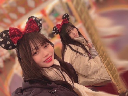 岡本姫奈、池田瑛紗/岡本姫奈公式ブログより