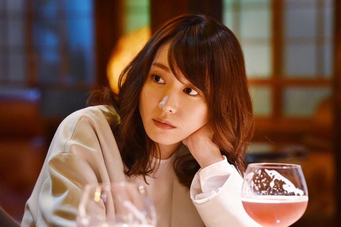 新垣結衣/「獣になれない私たち」第4話より(C)日本テレビ