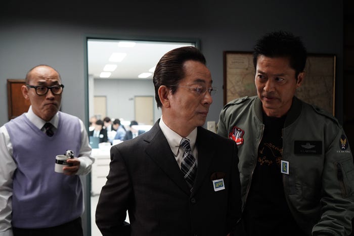 山西惇、水谷豊、寺脇康文「相棒season22」第1話より(C)テレビ朝日