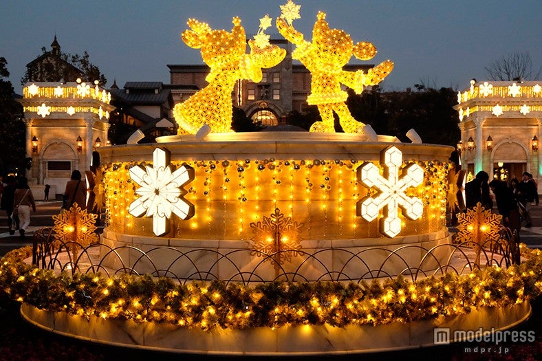 東京ディズニーシー「ウォーターフロントパーク」のイルミネーション（C）Disney※写真はイメージ