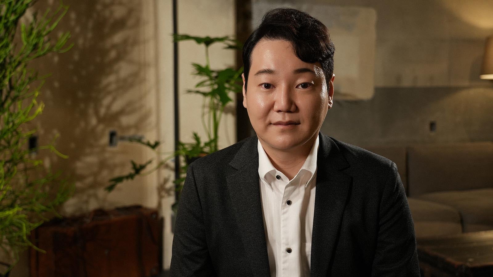 HYBE JAPAN ハン・ヒョンロックCEO（C）NHK