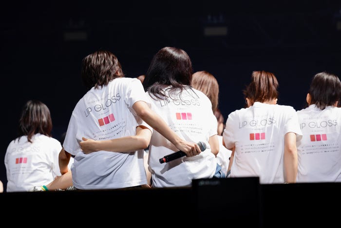 「MX祭り!AKB48 60th Single『久しぶりのリップグロス』発売記念コンサートin武道館2022~リベンジ!新チームお披露目コンサート~」より(C)AKB48