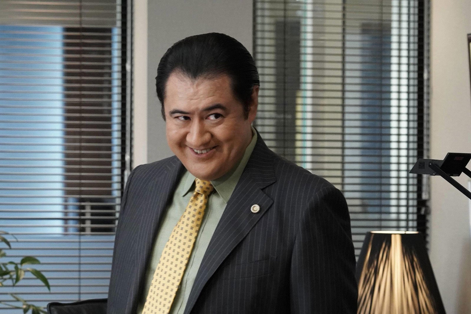 小手伸也／「SUITS／スーツ」第4話より（C）フジテレビ