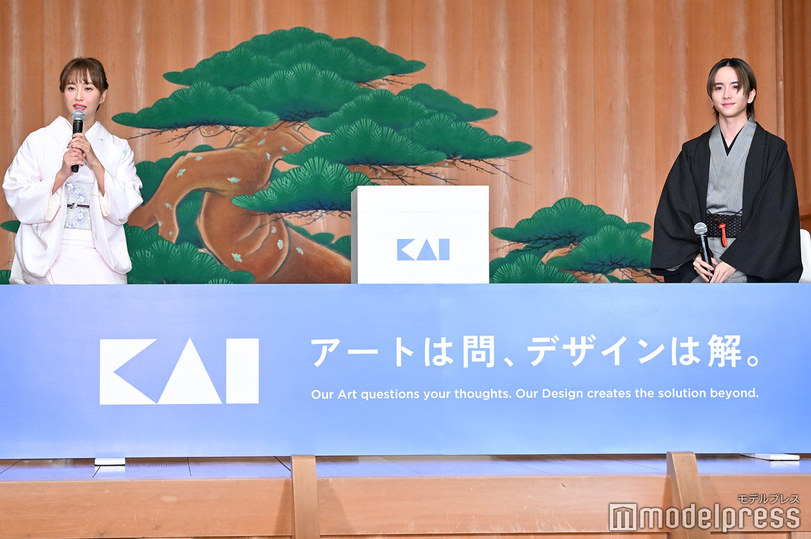 （C）モデルプレス