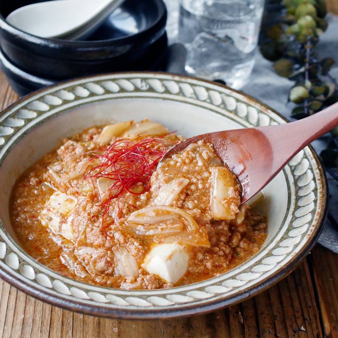 レンジで完結!まるごと豆腐のキムチ麻婆あんかけ