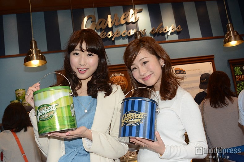 「ギャレット ポップコーン ショップス」／5月末まで抹茶フレーバーのポップコーンが登場（写真左）