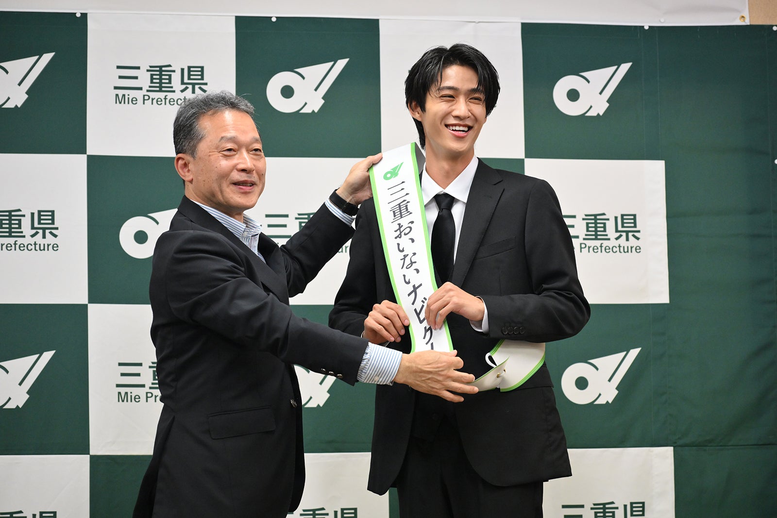 一見勝之知事、曽野舜太（提供写真）