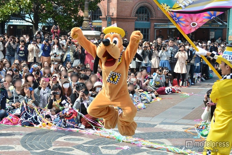 ミニショー「イースター・イン・ニューヨーク 」／プルート