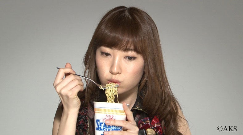 小嶋陽菜／カップヌードル「AKB48ふ～ふ～ムービー」
