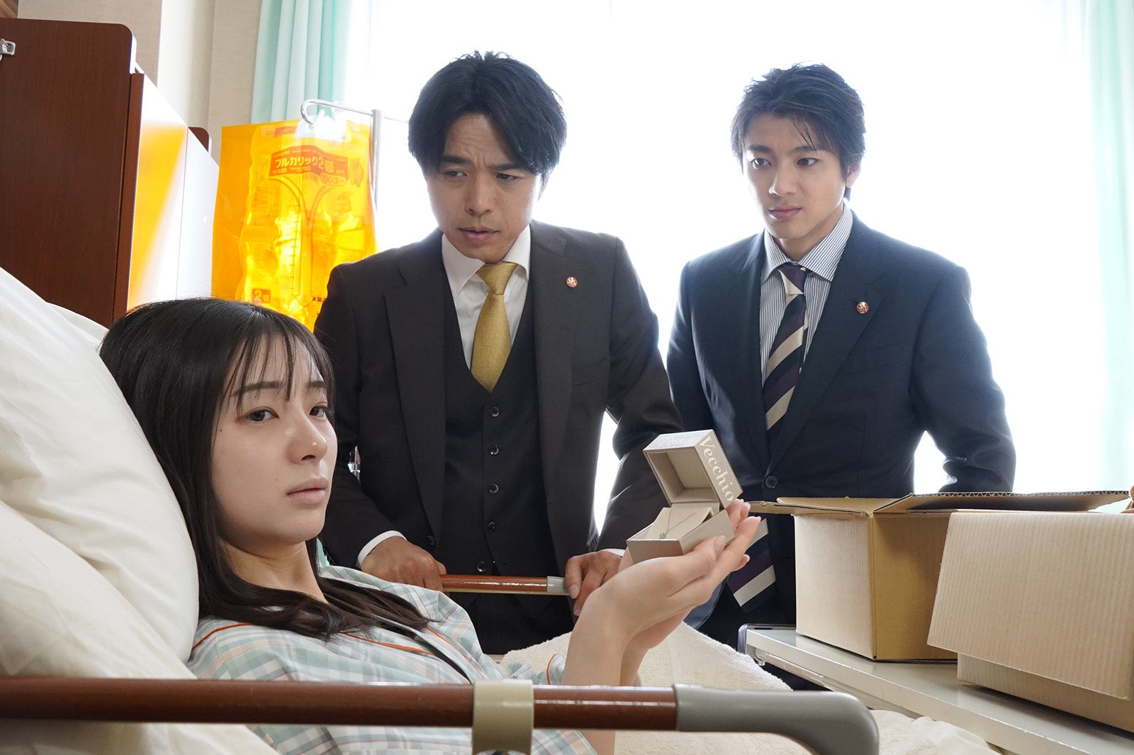 足立梨花、井ノ原快彦、山田裕貴（C）テレビ朝日