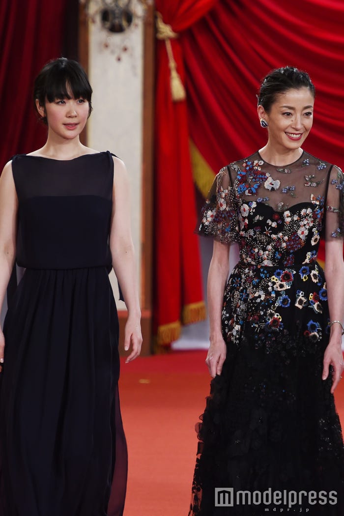 黒木華、宮沢りえ(C)モデルプレス