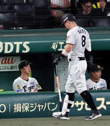 阪神重症 まさかの今季ワースト6連敗 6年ぶりの3戦連続完封負け 中日投手マラーに超特大弾浴びる