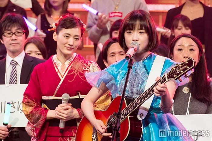 大原櫻子 紅組トップバッターで 瞳 熱唱 ギタ女 山本彩 Miwaからエールも 紅白本番 モデルプレス 大原櫻子 紅組トップバッターで 瞳 熱唱 ギタ女 山本彩 Miwaからエールも 紅白本番 モデルプレス