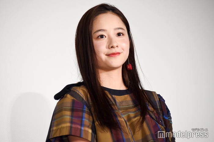 堀田真由(C)モデルプレス