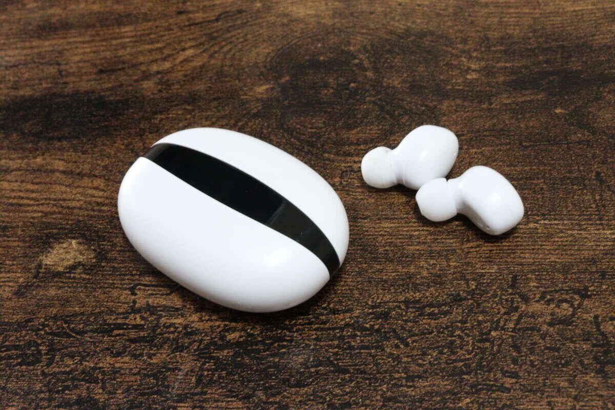 ダイソーの完全ワイヤレスイヤホン