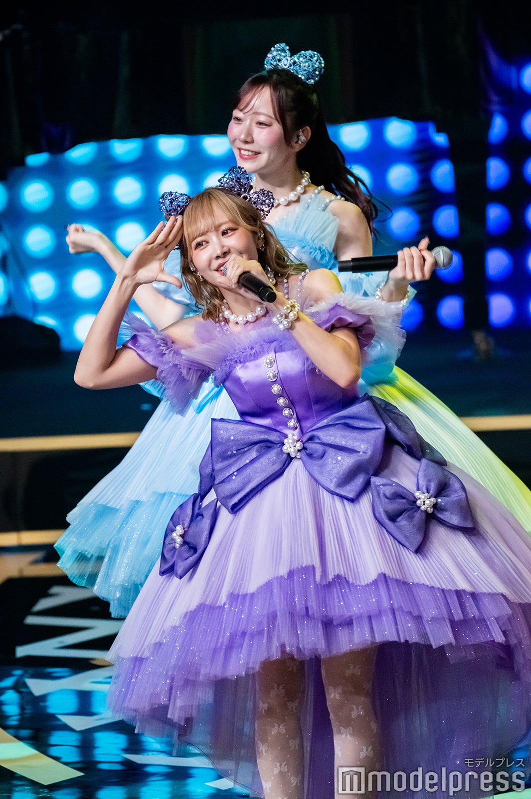 仲川瑠夏、真中まな（C）モデルプレス