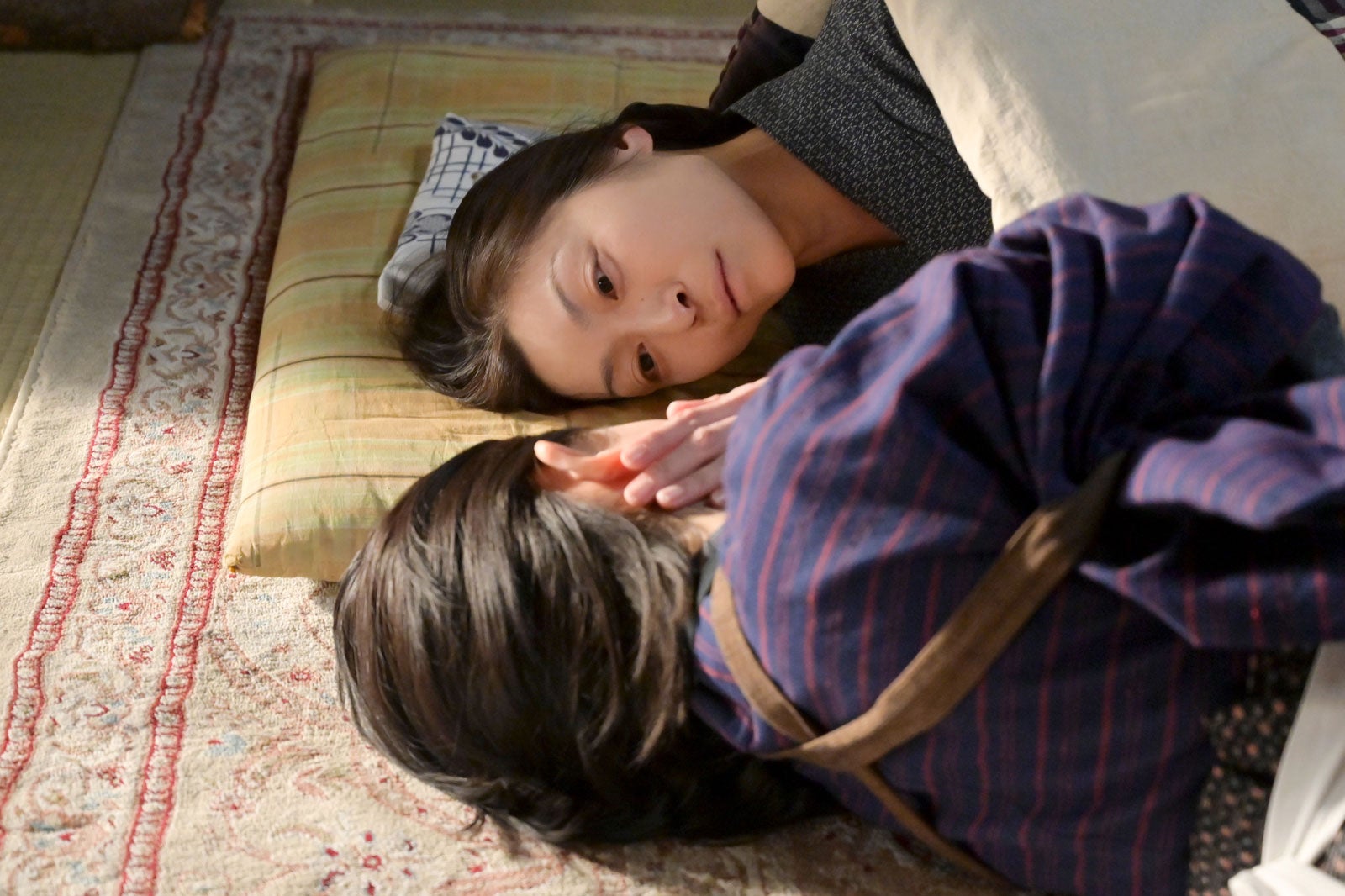 上坂樹里、内田慈「風、薫る」第84話（C）NHK
