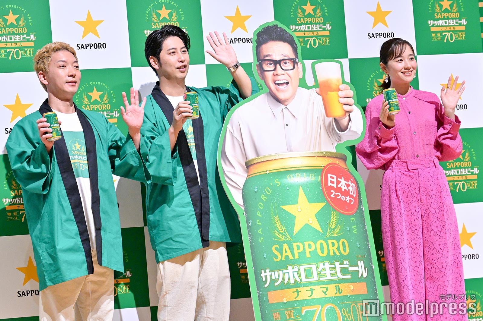 嶋佐和也、屋敷裕政、堀田真由（C）モデルプレス