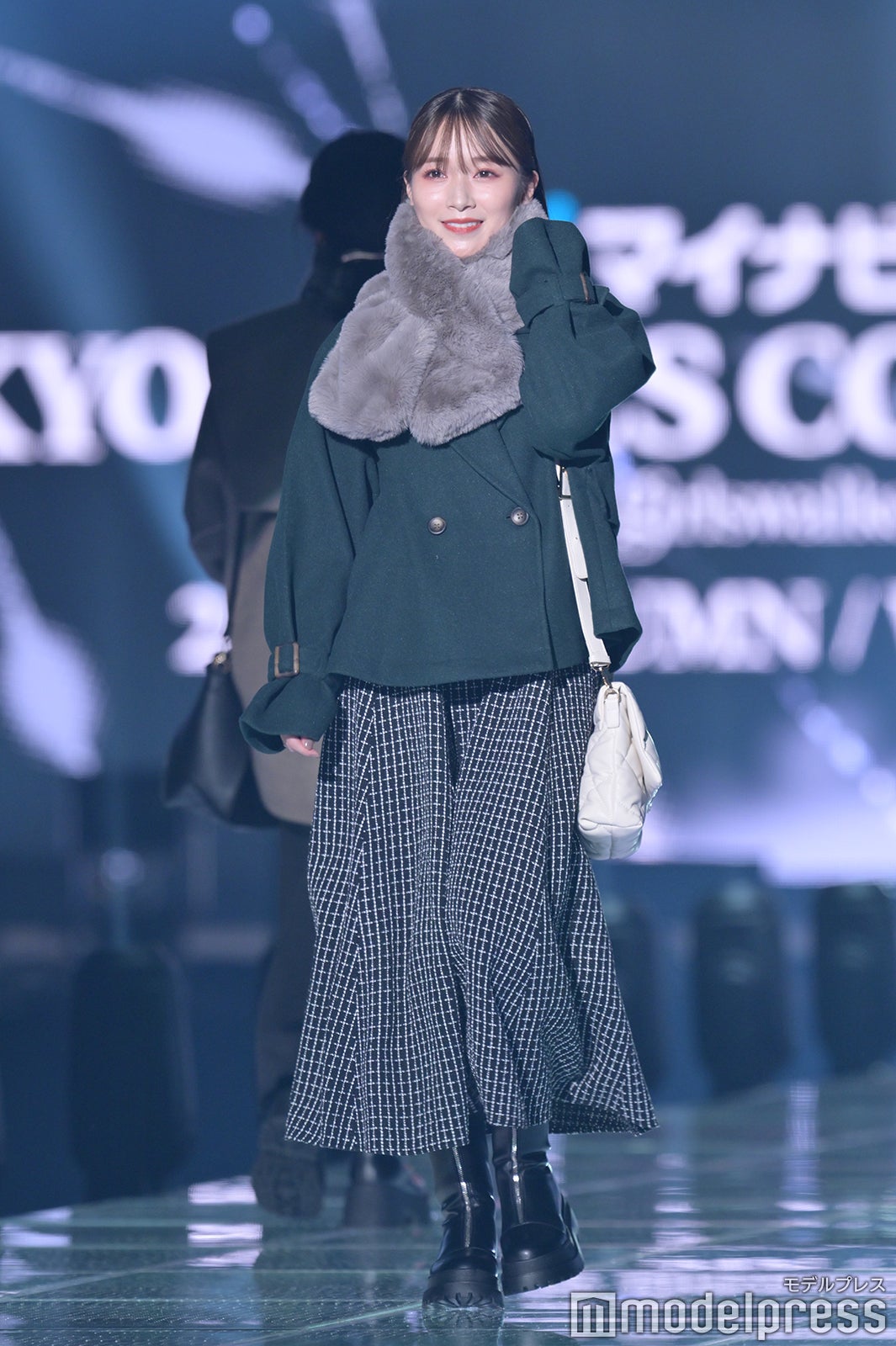 （C）モデルプレス