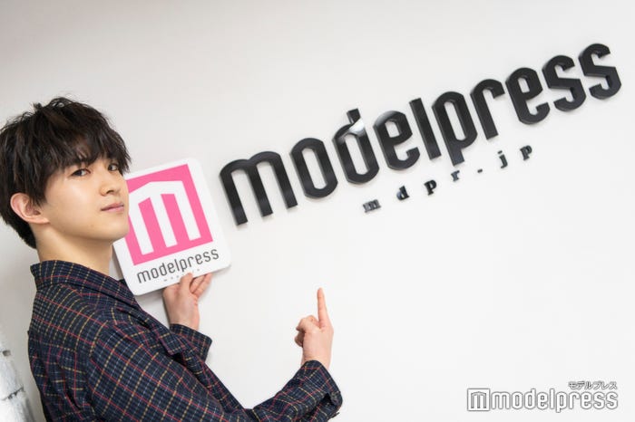 モデルプレスのインタビューに応じた甲斐翔真(C)モデルプレス