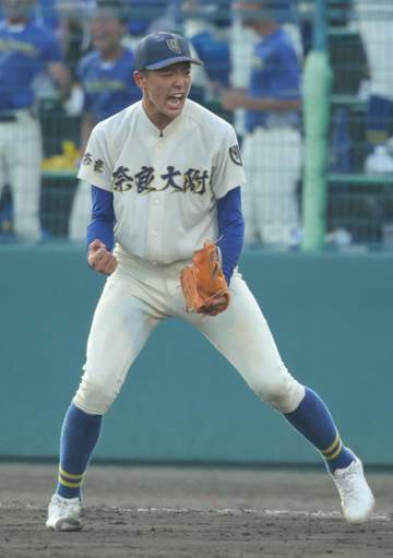 奈良大付・田中監督「智弁学園さんは『負けないだろう』と。僕らはチャレンジ精神で」センバツ準Vの強豪撃破「一回地獄に落ちたけど。できることをやろうと」