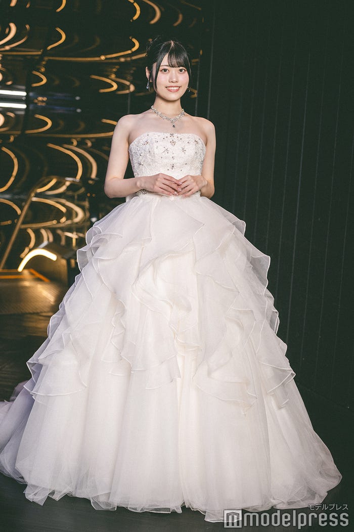 堤彩乃さん(C)モデルプレス