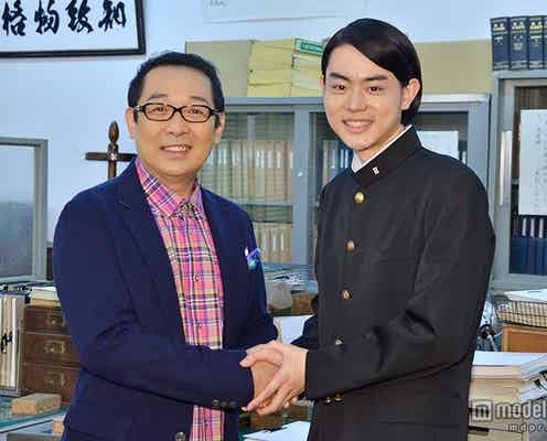 菅田将暉「縁だと思った」さだまさしと熱い握手 称賛の声に感激しきり