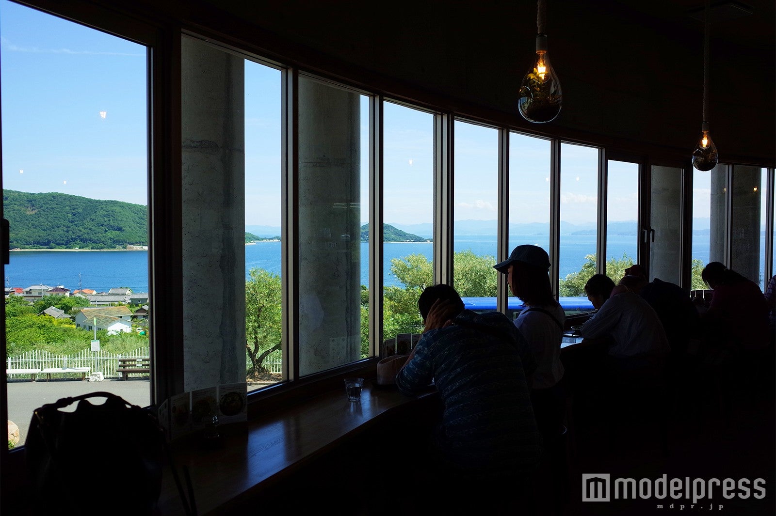 カフェ オリヴァス（C）モデルプレス